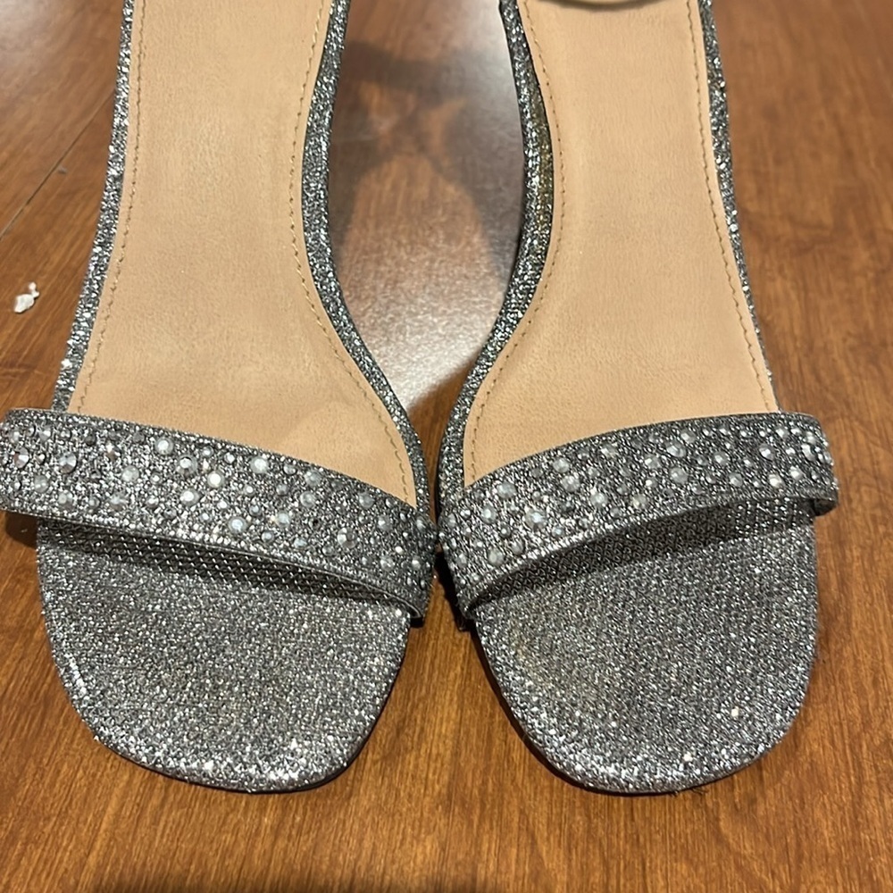 Material Girl Beverly Open Toe Sparkling Heels Size 9. - Picture 9 of 10